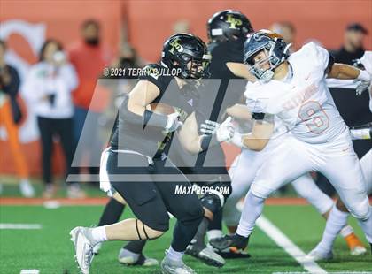 Thumbnail 2 in Skyridge vs. Lone Peak (UHSAA 6A Semifinal) photogallery.