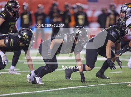 Thumbnail 2 in Skyridge vs. Lone Peak (UHSAA 6A Semifinal) photogallery.