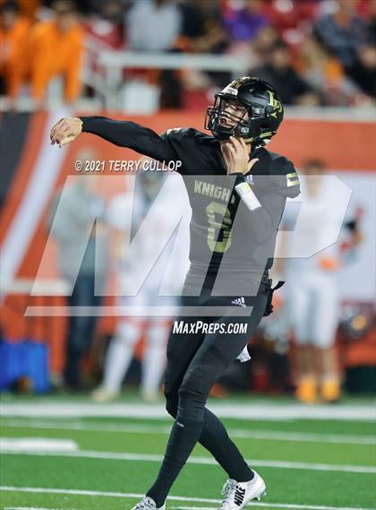 Thumbnail 2 in Skyridge vs. Lone Peak (UHSAA 6A Semifinal) photogallery.