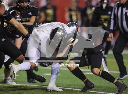 Thumbnail 3 in Skyridge vs. Lone Peak (UHSAA 6A Semifinal) photogallery.