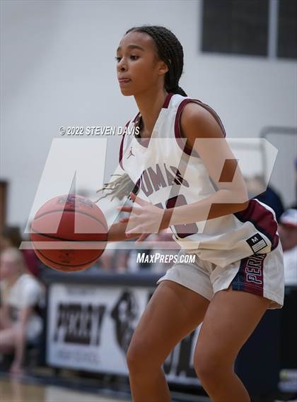 Thumbnail 1 in Corona del Sol vs Perry photogallery.