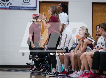 Thumbnail 2 in Corona del Sol vs Perry photogallery.