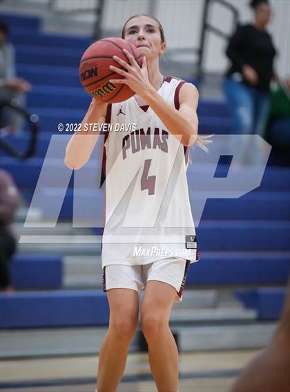 Thumbnail 2 in Corona del Sol vs Perry photogallery.