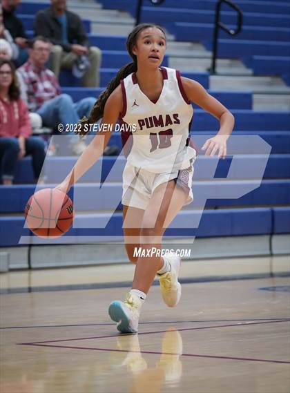 Thumbnail 1 in Corona del Sol vs Perry photogallery.