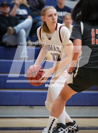 Thumbnail 3 in Corona del Sol vs Perry photogallery.
