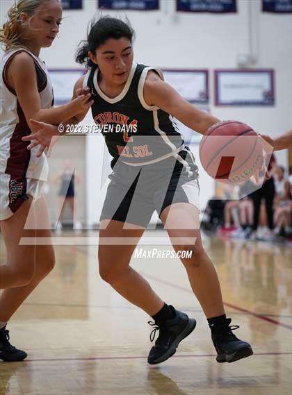 Thumbnail 3 in Corona del Sol vs Perry photogallery.