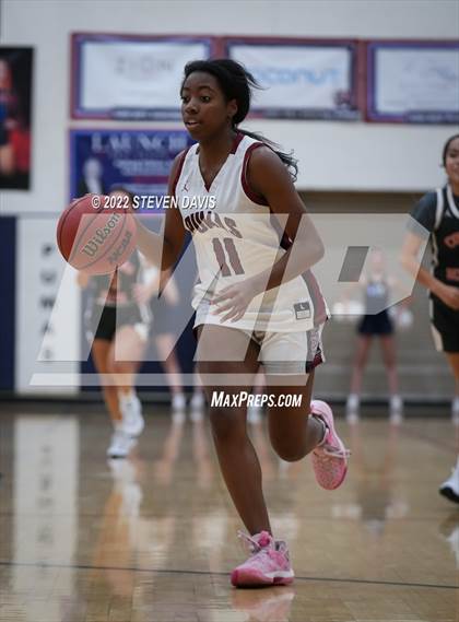 Thumbnail 2 in Corona del Sol vs Perry photogallery.