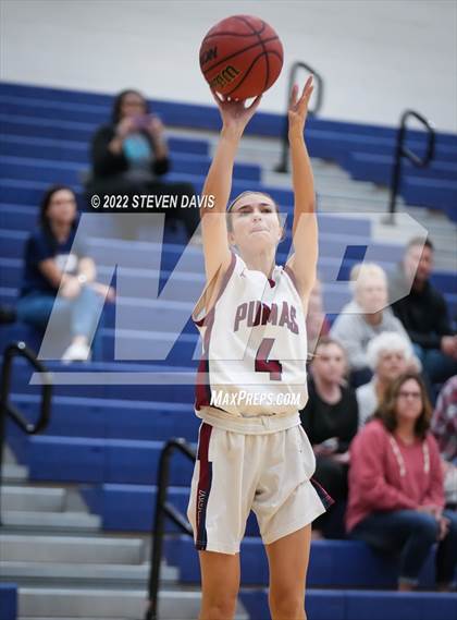 Thumbnail 1 in Corona del Sol vs Perry photogallery.