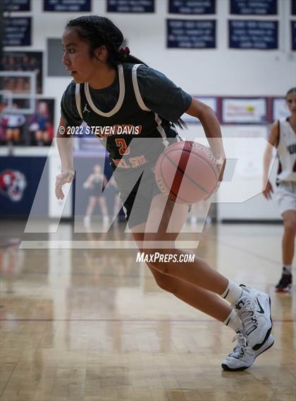 Thumbnail 3 in Corona del Sol vs Perry photogallery.