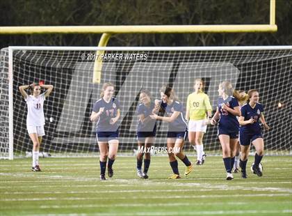 Thumbnail 2 in Teurlings Catholic @ Academy of the Sacred Heart (LHSAA Quarterfinals Div III) photogallery.