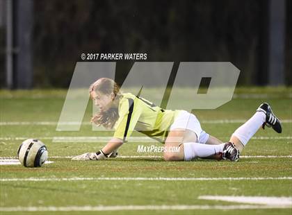 Thumbnail 3 in Teurlings Catholic @ Academy of the Sacred Heart (LHSAA Quarterfinals Div III) photogallery.
