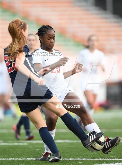 Thumbnail 3 in Teurlings Catholic @ Academy of the Sacred Heart (LHSAA Quarterfinals Div III) photogallery.