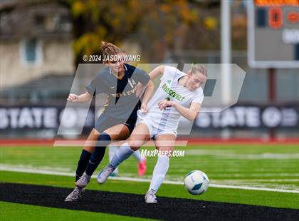 Thumbnail 2 in Roosevelt @ Bellevue (WIAA 3A Semifinal) photogallery.