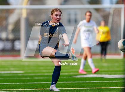 Thumbnail 1 in Roosevelt @ Bellevue (WIAA 3A Semifinal) photogallery.