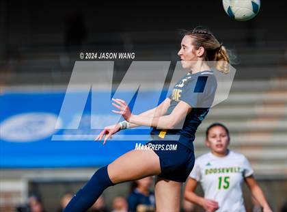 Thumbnail 1 in Roosevelt @ Bellevue (WIAA 3A Semifinal) photogallery.