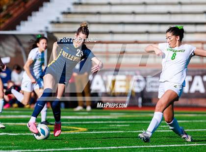 Thumbnail 2 in Roosevelt @ Bellevue (WIAA 3A Semifinal) photogallery.