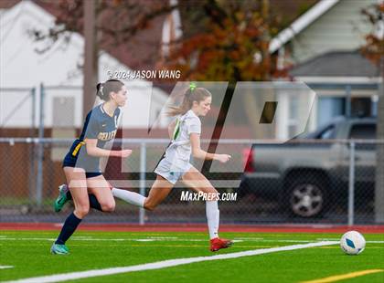 Thumbnail 1 in Roosevelt @ Bellevue (WIAA 3A Semifinal) photogallery.