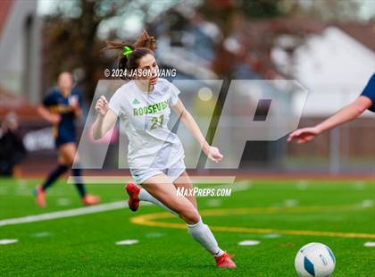 Thumbnail 2 in Roosevelt @ Bellevue (WIAA 3A Semifinal) photogallery.