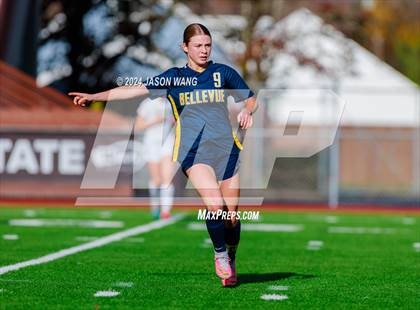 Thumbnail 1 in Roosevelt @ Bellevue (WIAA 3A Semifinal) photogallery.