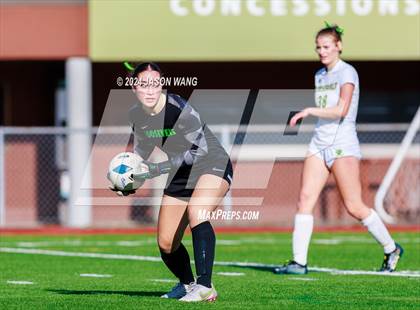 Thumbnail 1 in Roosevelt @ Bellevue (WIAA 3A Semifinal) photogallery.