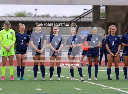 Thumbnail 2 in Wakeland vs. Reedy (UIL 5A Regional Final Playoff) photogallery.