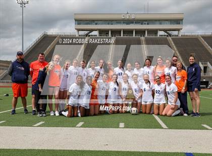 Thumbnail 1 in Wakeland vs. Reedy (UIL 5A Regional Final Playoff) photogallery.