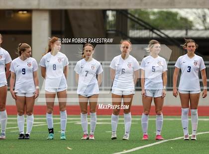 Thumbnail 3 in Wakeland vs. Reedy (UIL 5A Regional Final Playoff) photogallery.