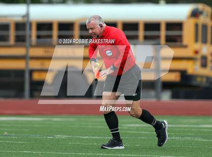 Thumbnail 1 in Wakeland vs. Reedy (UIL 5A Regional Final Playoff) photogallery.