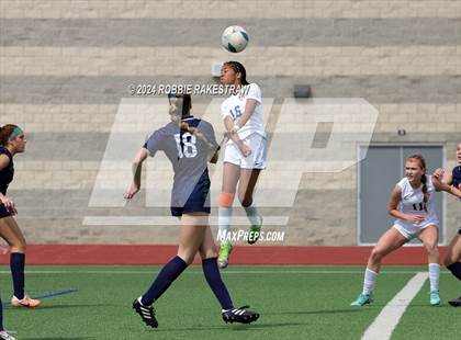 Thumbnail 1 in Wakeland vs. Reedy (UIL 5A Regional Final Playoff) photogallery.