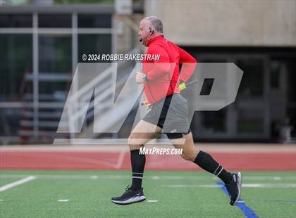 Thumbnail 2 in Wakeland vs. Reedy (UIL 5A Regional Final Playoff) photogallery.