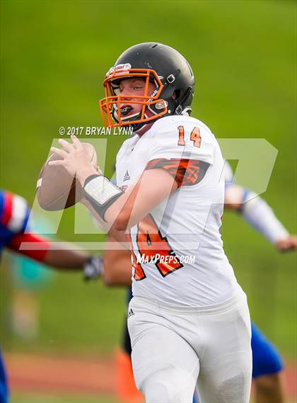 Thumbnail 1 in Lenoir City vs Cleveland photogallery.
