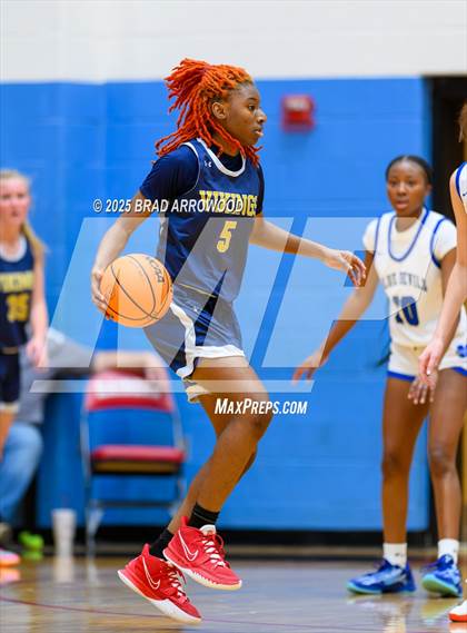 Thumbnail 2 in South Iredell vs Mooresville (North Iredell Holiday Classic) photogallery.