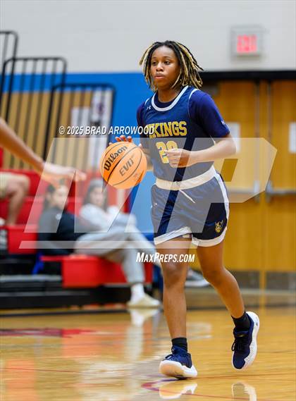 Thumbnail 3 in South Iredell vs Mooresville (North Iredell Holiday Classic) photogallery.
