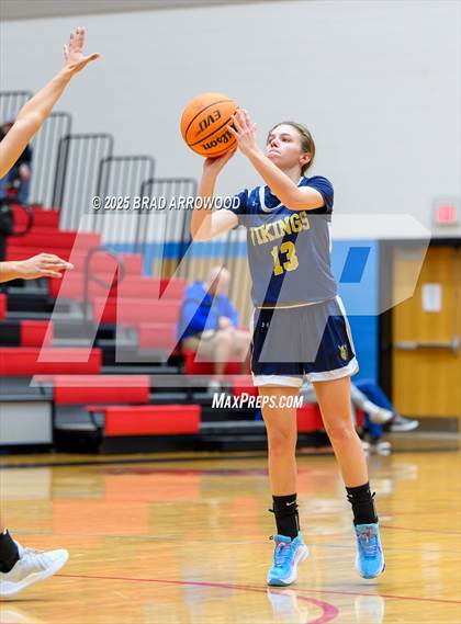 Thumbnail 2 in South Iredell vs Mooresville (North Iredell Holiday Classic) photogallery.