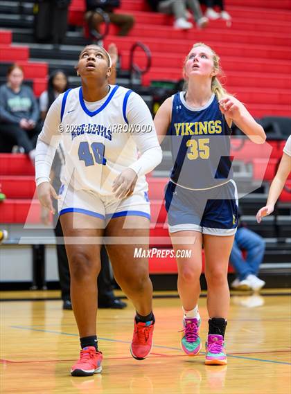 Thumbnail 3 in South Iredell vs Mooresville (North Iredell Holiday Classic) photogallery.