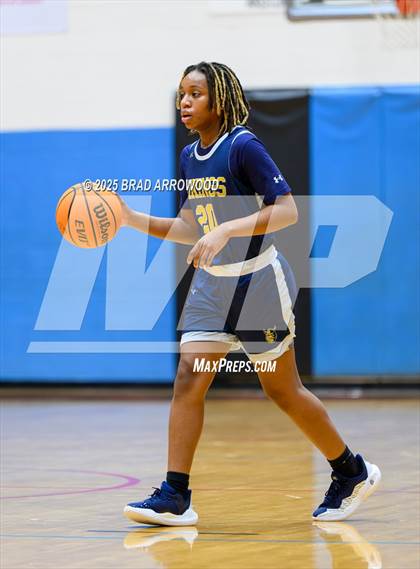 Thumbnail 2 in South Iredell vs Mooresville (North Iredell Holiday Classic) photogallery.