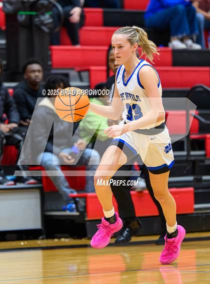 Thumbnail 1 in South Iredell vs Mooresville (North Iredell Holiday Classic) photogallery.