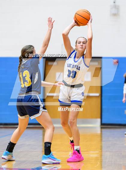 Thumbnail 1 in South Iredell vs Mooresville (North Iredell Holiday Classic) photogallery.