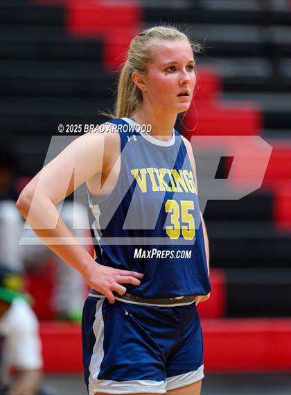 Thumbnail 1 in South Iredell vs Mooresville (North Iredell Holiday Classic) photogallery.