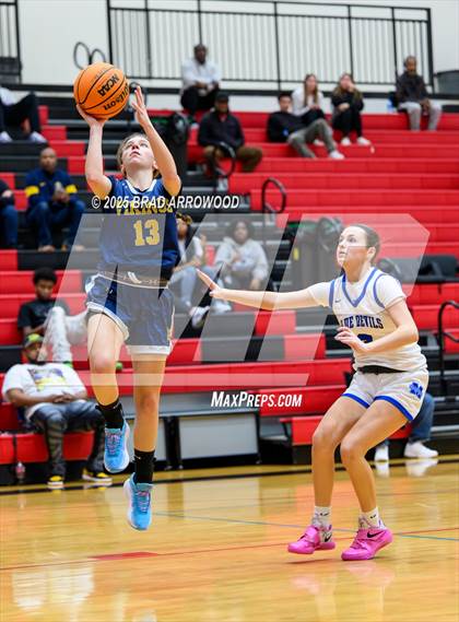 Thumbnail 1 in South Iredell vs Mooresville (North Iredell Holiday Classic) photogallery.