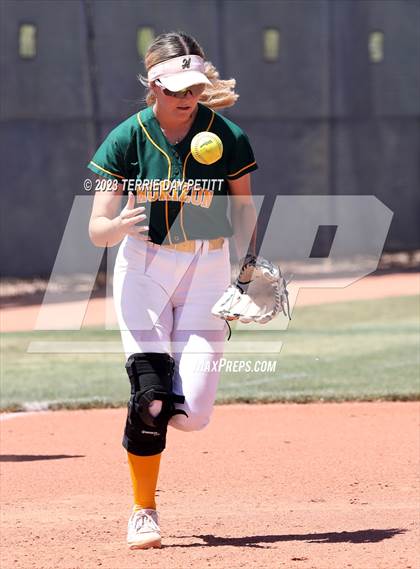 Thumbnail 1 in Horizon @ Desert Mountain (AIA 5A Play In Game) photogallery.