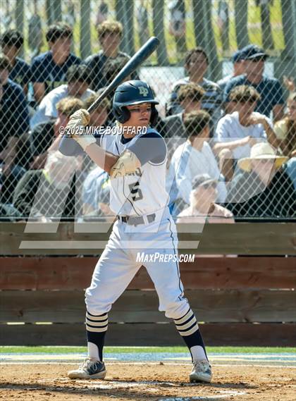Thumbnail 2 in Thousand Oaks vs Dos Pueblos (CIF-SS D4 Semifinal) photogallery.
