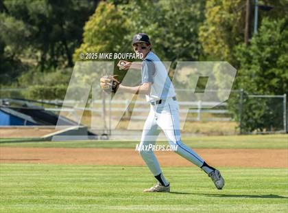 Thumbnail 1 in Thousand Oaks vs Dos Pueblos (CIF-SS D4 Semifinal) photogallery.