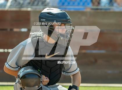 Thumbnail 3 in Thousand Oaks vs Dos Pueblos (CIF-SS D4 Semifinal) photogallery.