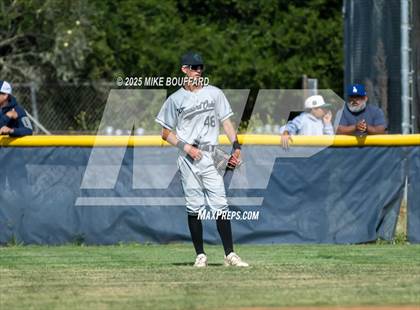 Thumbnail 2 in Thousand Oaks vs Dos Pueblos (CIF-SS D4 Semifinal) photogallery.