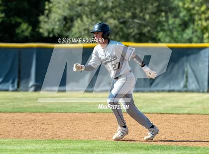 Thumbnail 2 in Thousand Oaks vs Dos Pueblos (CIF-SS D4 Semifinal) photogallery.