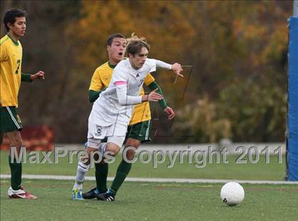 Thumbnail 2 in New London @ Wilton (CIAC Class L 1st Round) photogallery.