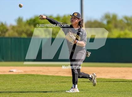 Thumbnail 3 in Denison @ Pottsboro photogallery.