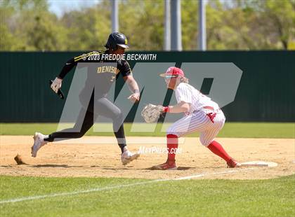 Thumbnail 3 in Denison @ Pottsboro photogallery.