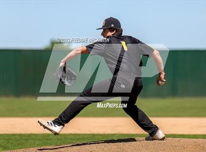 Thumbnail 2 in Denison @ Pottsboro photogallery.